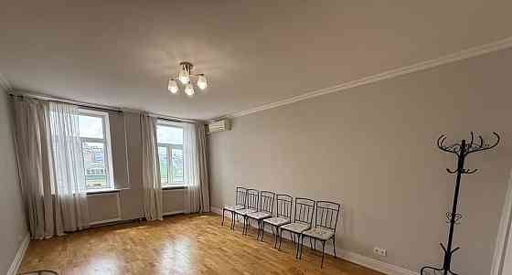 3-комн. квартира, 90 м2, 5/5 эт. Москва