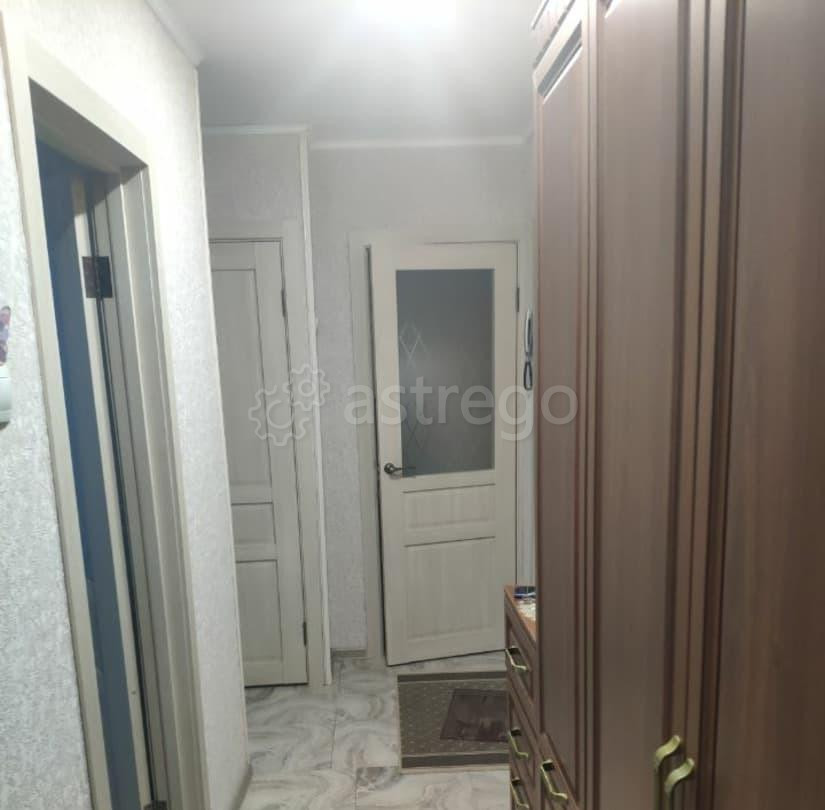 4-комн. квартира, 61 м2, 2/5 эт. Белгород - изображение 3