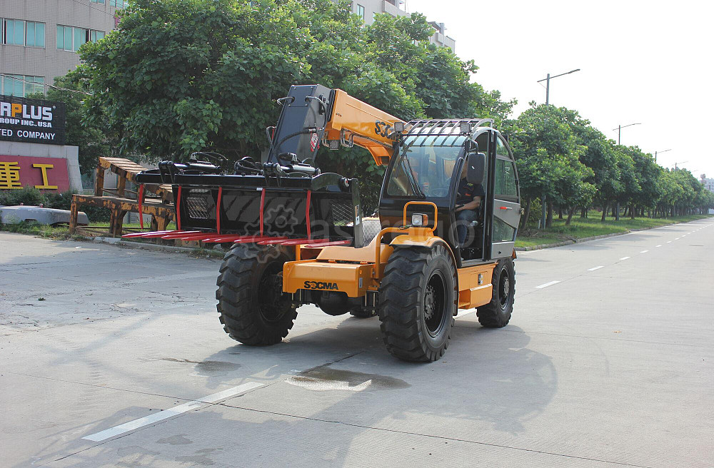 Погрузчик телескопический WZM TL735 Красногорск - изображение 1