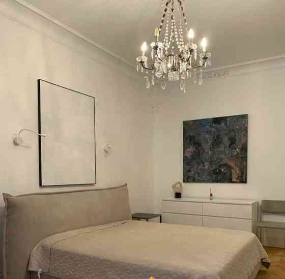 4-комн. квартира, 340 м2, 2/8 эт. Москва