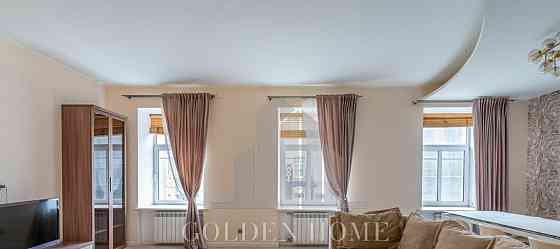 4-комн. квартира, 150 м2, 4/5 эт. Санкт-Петербург