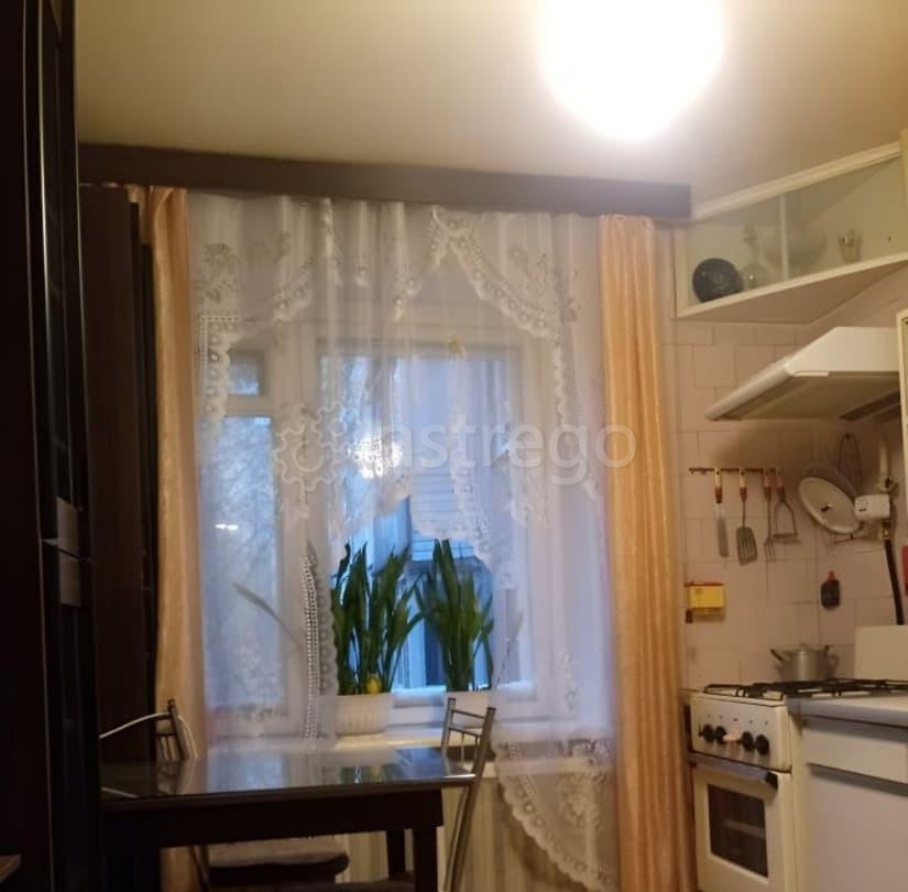 Комната, 18 м2, 5/12 эт. Санкт-Петербург - изображение 5