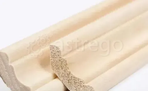 Плинтус 35 мм, длина 3 м, сосна, Срощенный, форма "Лодочка" Краснодар - изображение 1