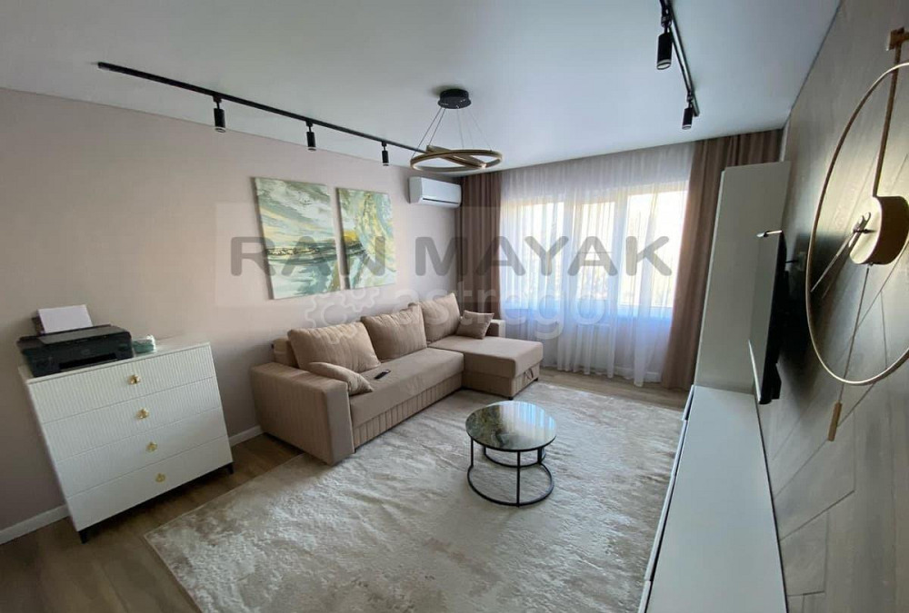 3-комн. квартира, 62 м, 5/9 эт. Майкоп - изображение 1