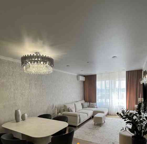 4-комн. квартира, 102.2 м2, 9/11 эт. Астрахань