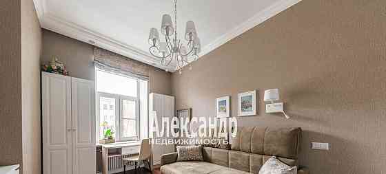 5-комн. квартира, 126.5 м2, 2/5 эт. Санкт-Петербург
