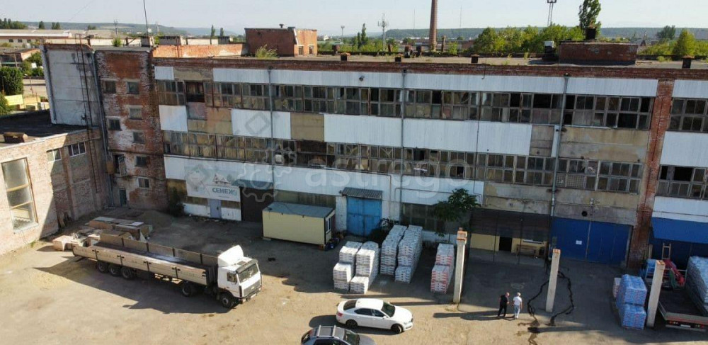 Склад, 10000 м, 0.63 га Майкоп - изображение 1