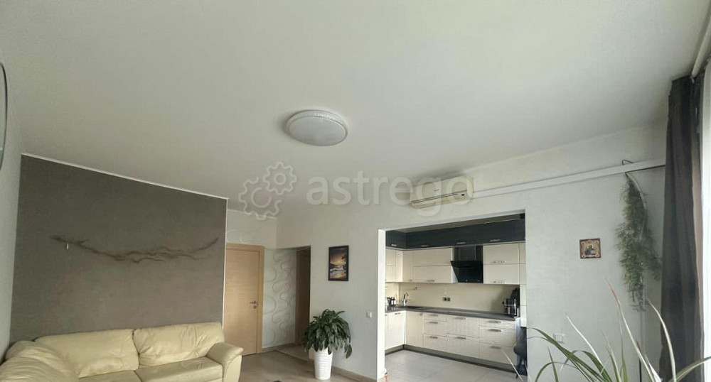 4-комн. квартира, 98.7 м2, 18/23 эт. Санкт-Петербург - изображение 1