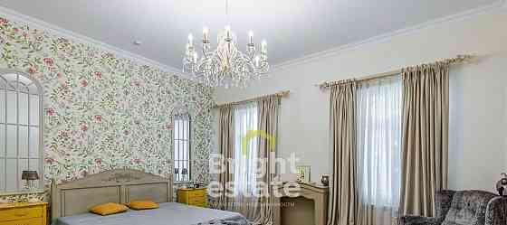 5-комн. квартира, 264.9 м2, 1/2 эт. Красногорск