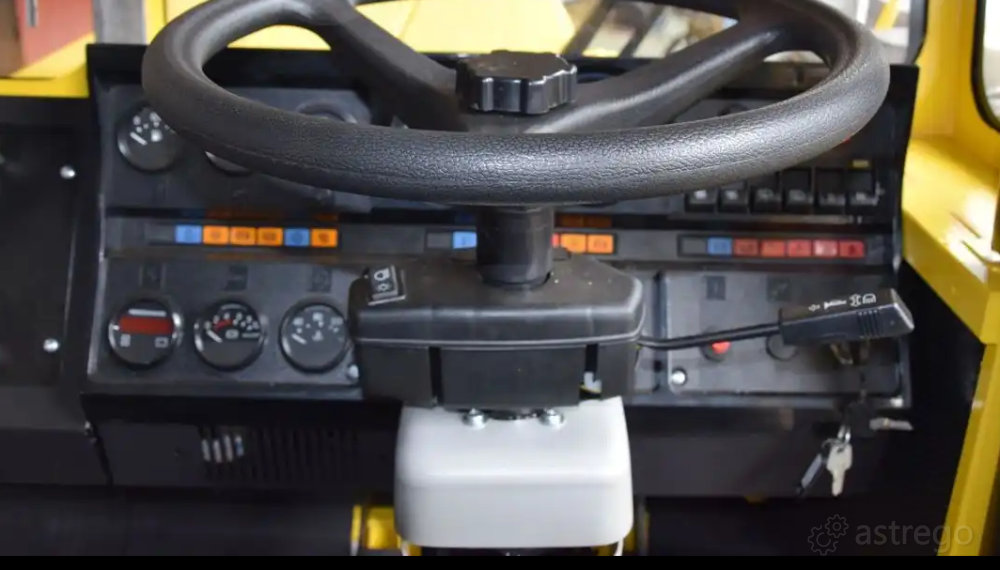 Кировец К-703Ма-12 Красноярск - изображение 3