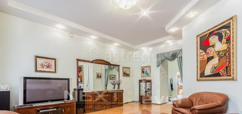3-комн. квартира, 110 м2, 4/6 эт. Санкт-Петербург - изображение 3