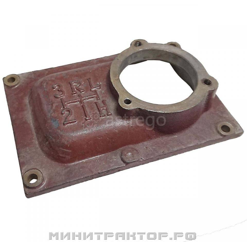 Крышка коробки передач Уралец/ Синтай 160/ 180/ 220/ 224 Новосибирск - изображение 1