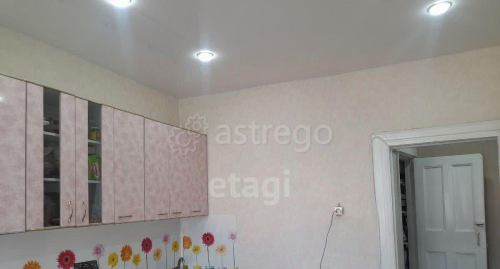 3-комн. квартира, 61.1 м2, 2/2 эт. Белогорск - изображение 3