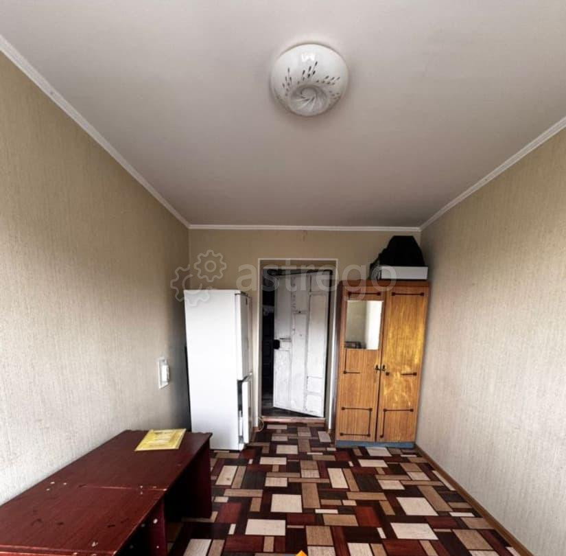 Комната, 11.7 м2, 3/5 эт. Новоалтайск - изображение 1