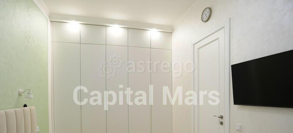 4-комн. квартира, 89 м2, 2/4 эт. Москва - изображение 1