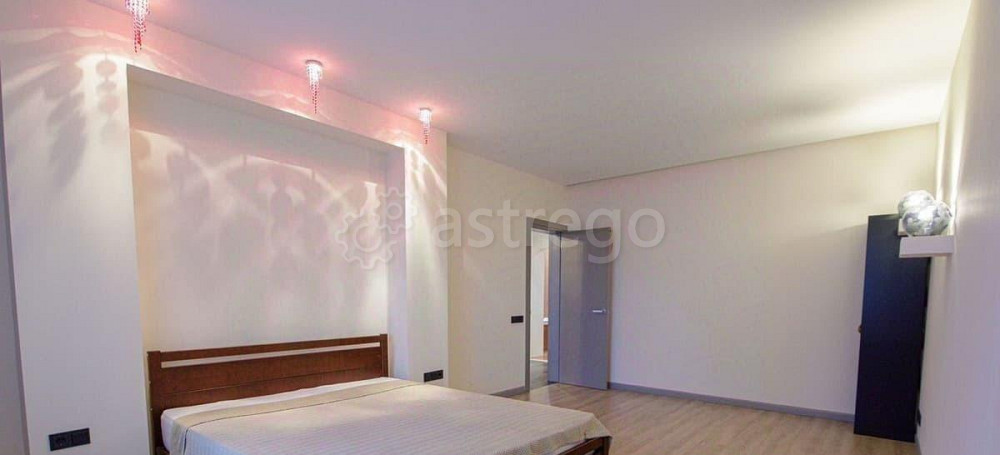 3-комн. квартира, 86 м2, 10/12 эт. Санкт-Петербург - изображение 1