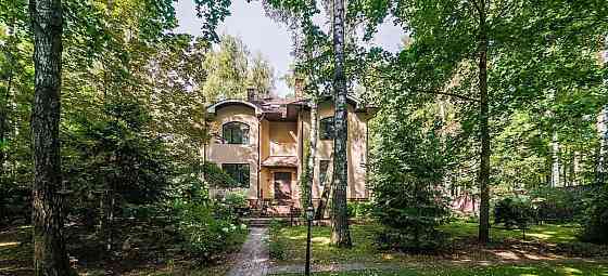 Коттедж, 450 м2, 26 соток, 3 эт. Королев