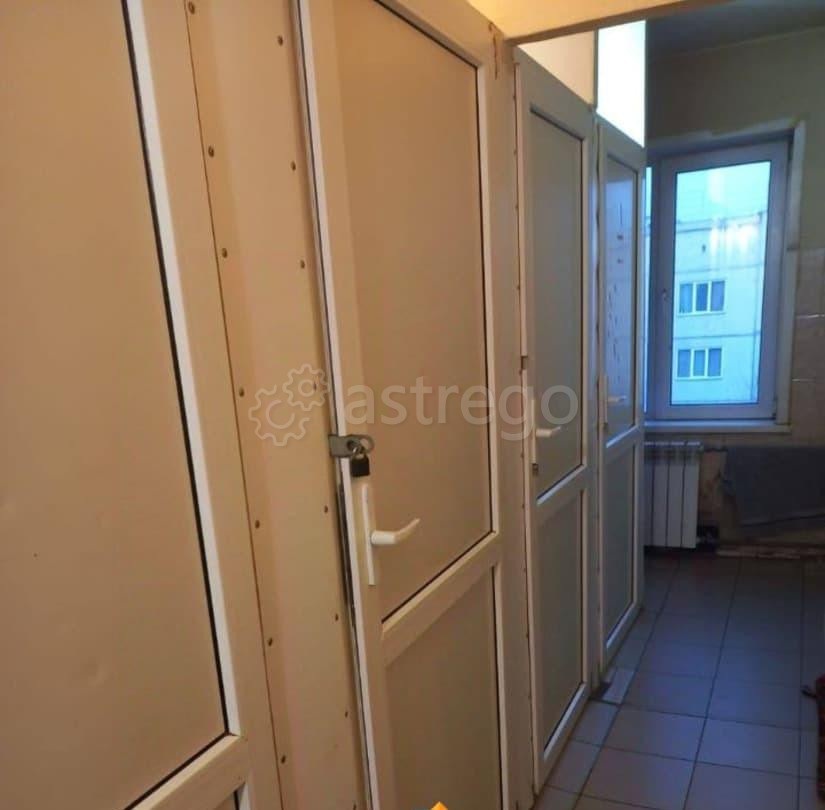 Комната, 12 м2, 4/5 эт. Красноярск - изображение 3