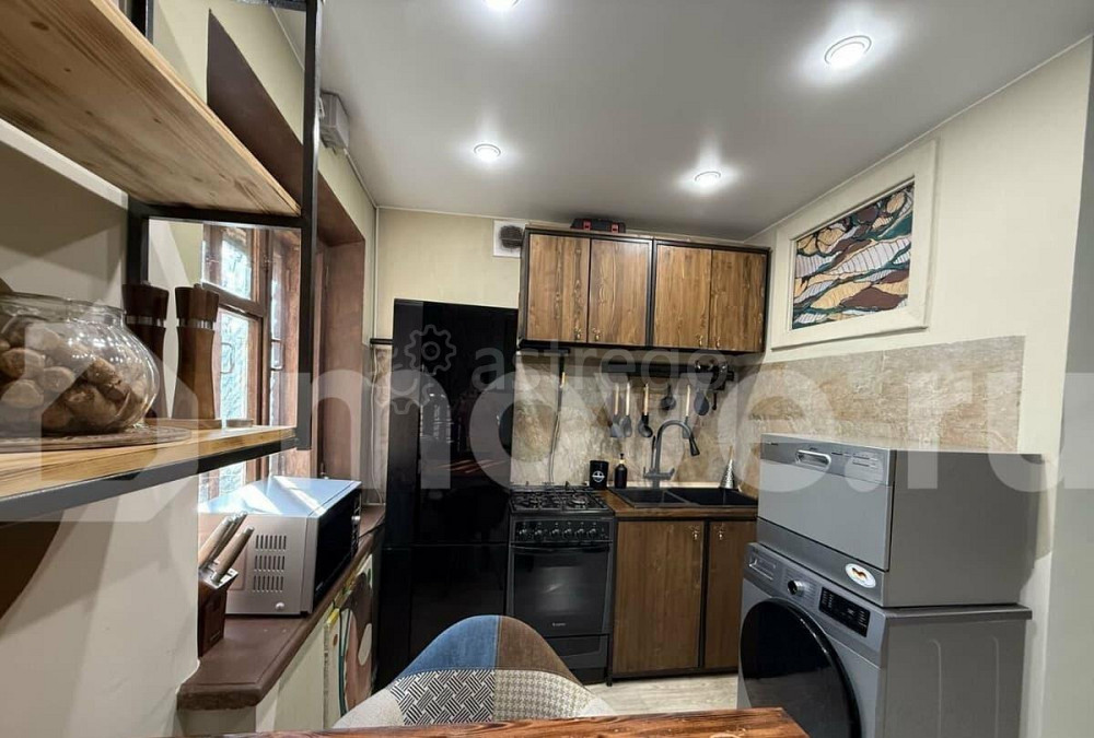2-комн. квартира, 42 м2, 2/5 эт. Москва - изображение 2