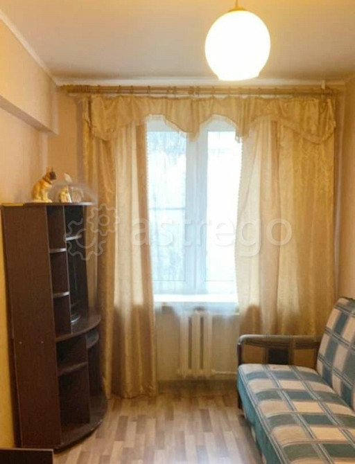 Комната, 12 м2, 3/5 эт. Москва - изображение 1