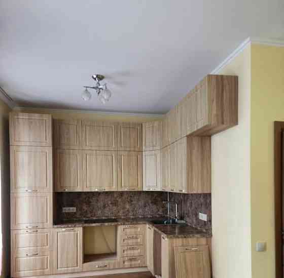 2-комн. квартира, 72 м2, 2/9 эт. Красноярск