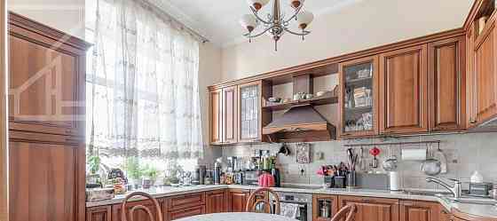4-комн. квартира, 177 м2, 4/4 эт. Москва