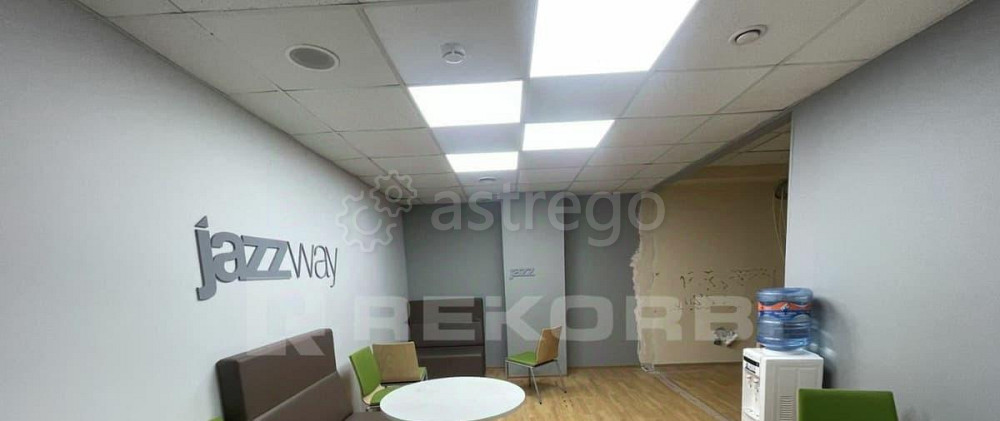 Офис, 421 м2 Санкт-Петербург - изображение 1