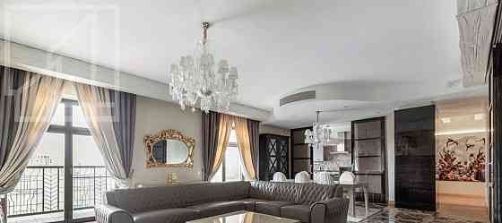 4-комн. квартира, 250 м2, 3/6 эт. Москва