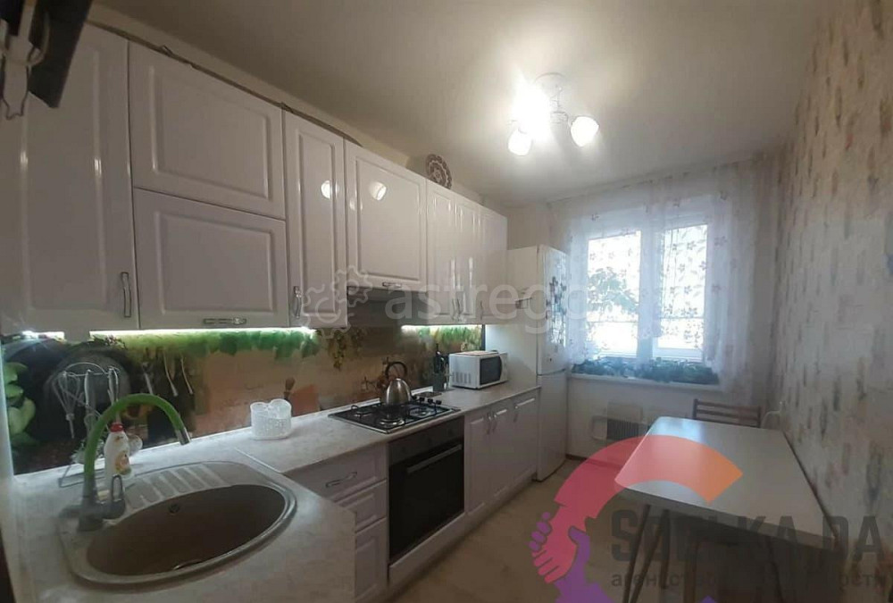 3-комн. квартира, 68.6 м2, 5/5 эт. Нефтекамск - изображение 1