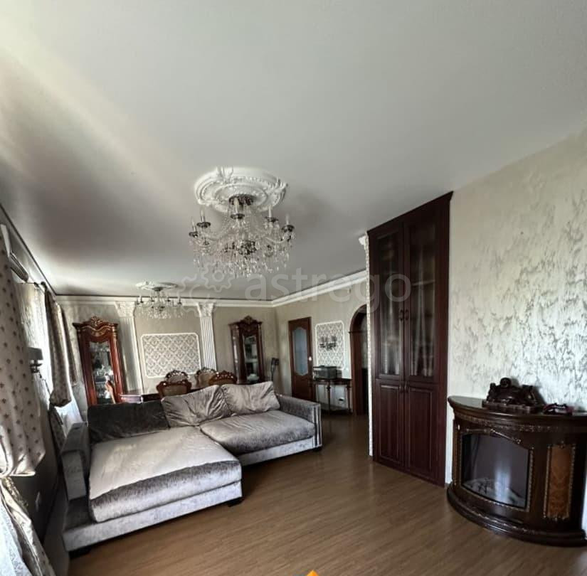 Коттедж, 280 м2, 13 соток, 3 эт. Емельяново - изображение 2