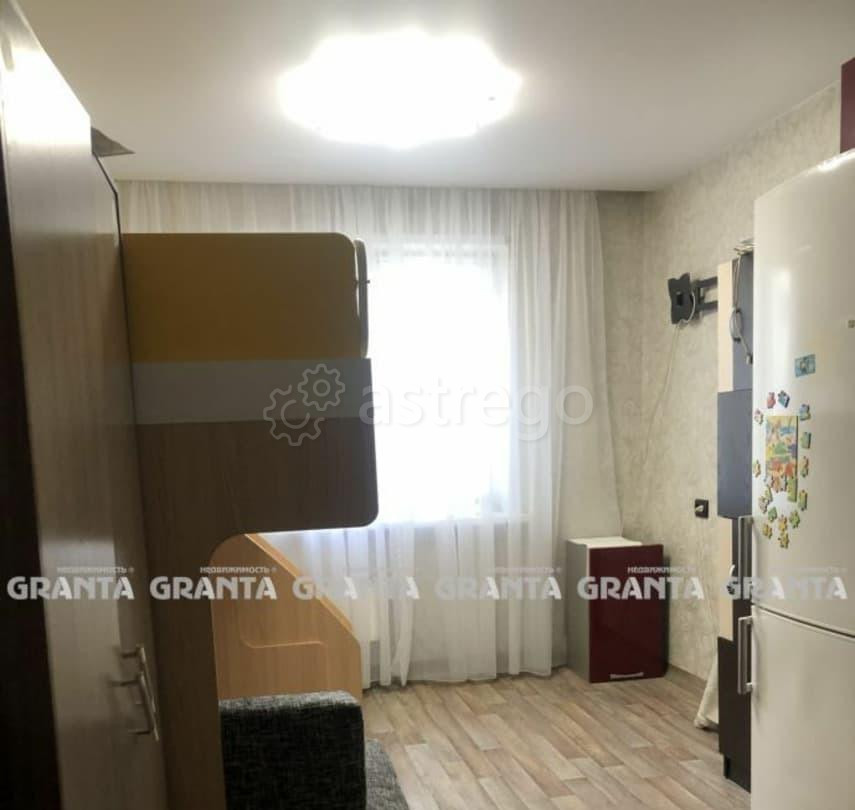 Комната, 12 м2, 3/9 эт. Красноярск - изображение 1