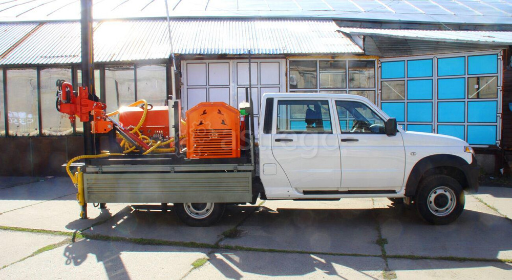 Буровая установка гидравлическая УН-80Л УАЗ Новосибирск - изображение 1