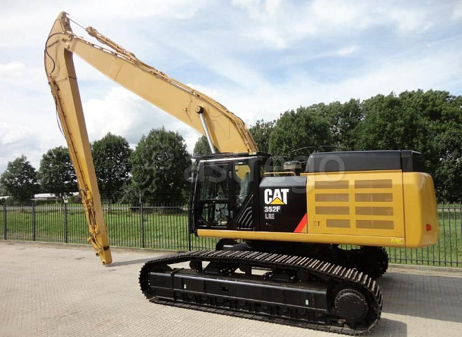 Экскаватор гусеничный Caterpillar CAT 352 412 л. с. 3.5 м3 Хабаровск - изображение 1