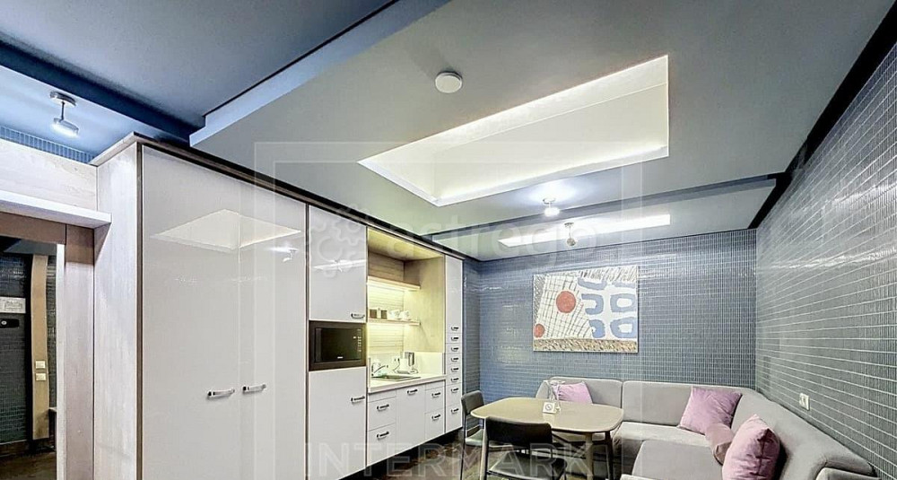 1-комн. апарт-ы, 60 м2, 3/12 эт. Москва - изображение 1