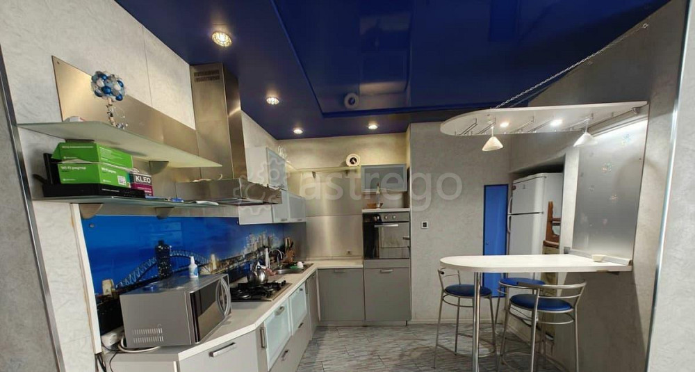 4-комн. квартира, 136.4 м2, 5/6 эт. Астрахань - изображение 2