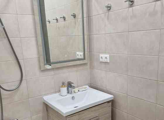 2-комн. квартира, 60 м2, 10/12 эт. Москва