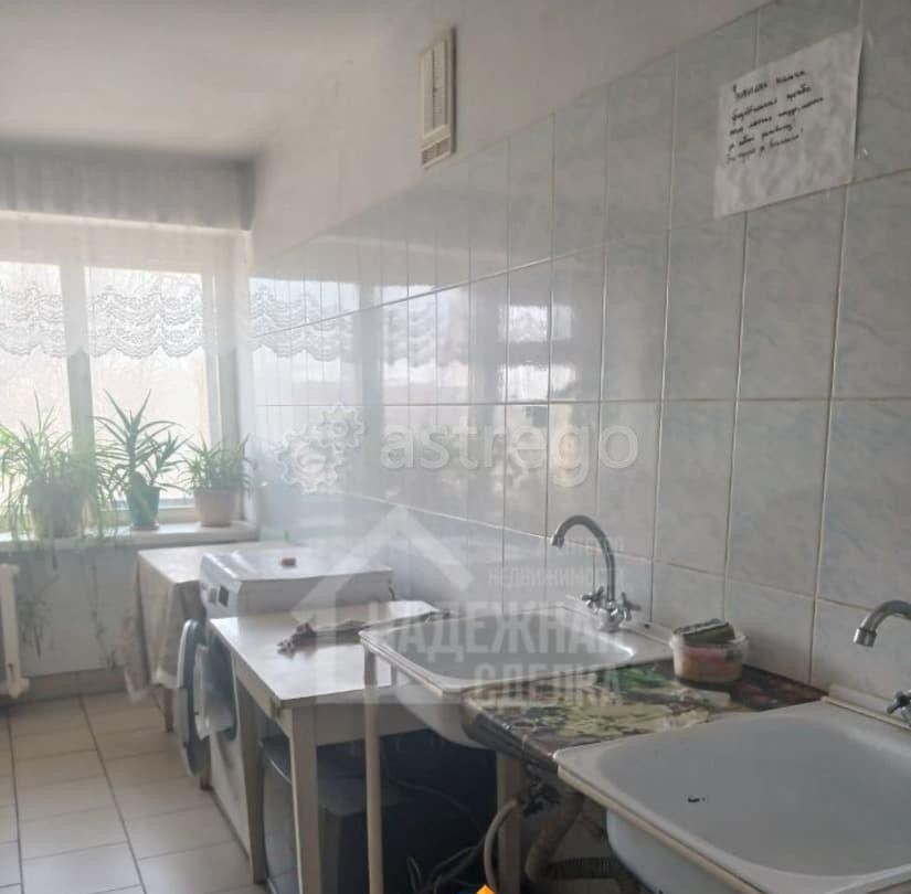 Комната, 13.5 м2, 5/5 эт. Рубцовск - изображение 4