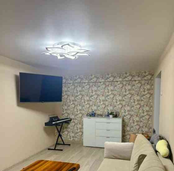 3-комн. квартира, 56 м2, 2/9 эт. Москва