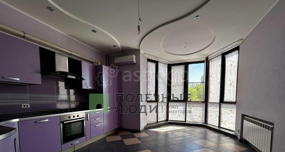 3-комн. квартира, 127 м2, 3/9 эт. Астрахань - изображение 1
