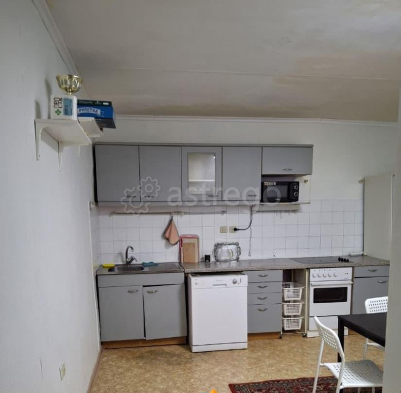 Комната, 26 м2, 1/5 эт. Москва - изображение 1