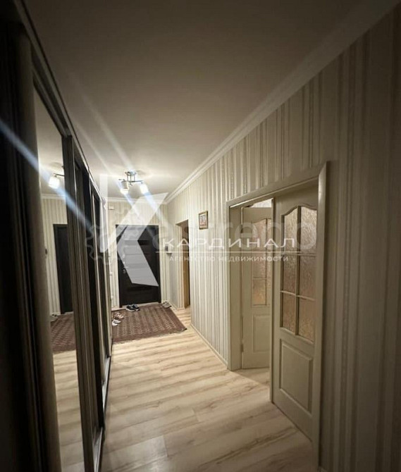 3-комн. квартира, 98 м2, 8/10 эт. Старый Оскол - изображение 3