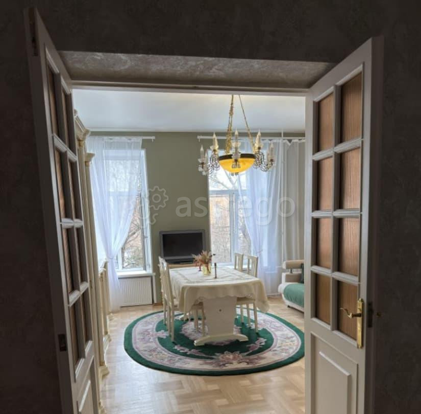 3-комн. квартира, 90 м2, 4/6 эт. Санкт-Петербург - изображение 1