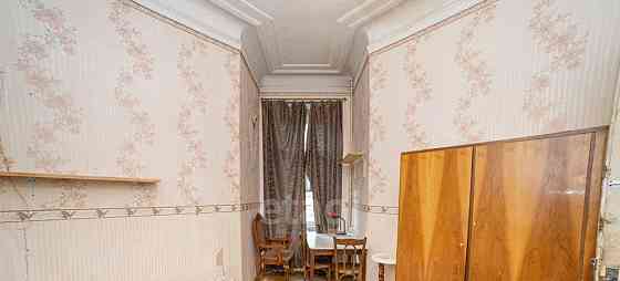 5-комн. квартира, 130.6 м2, 2/5 эт. Санкт-Петербург