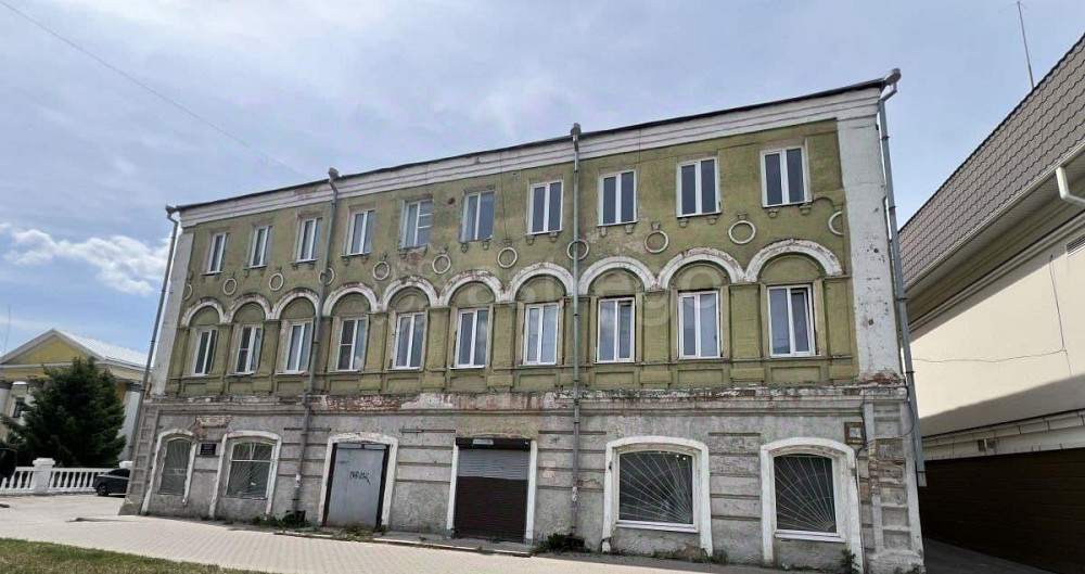 Отдельное здание, 330 м2 Старый Оскол - изображение 1