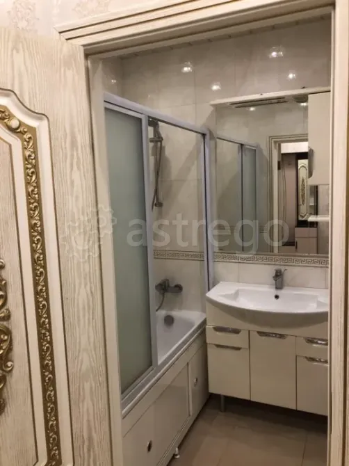 Сдам 1-комн. квартиру, 45.8 м2, 7/21 эт., долгосрочно Екатеринбург - изображение 2