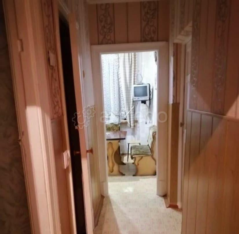 3-комн. квартира, 60 м2, 2/2 эт. Салават - изображение 1