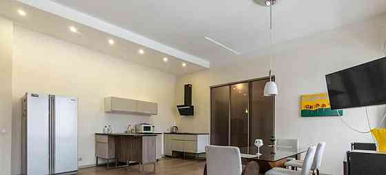 3-комн. квартира, 110 м2, 4/5 эт. Санкт-Петербург