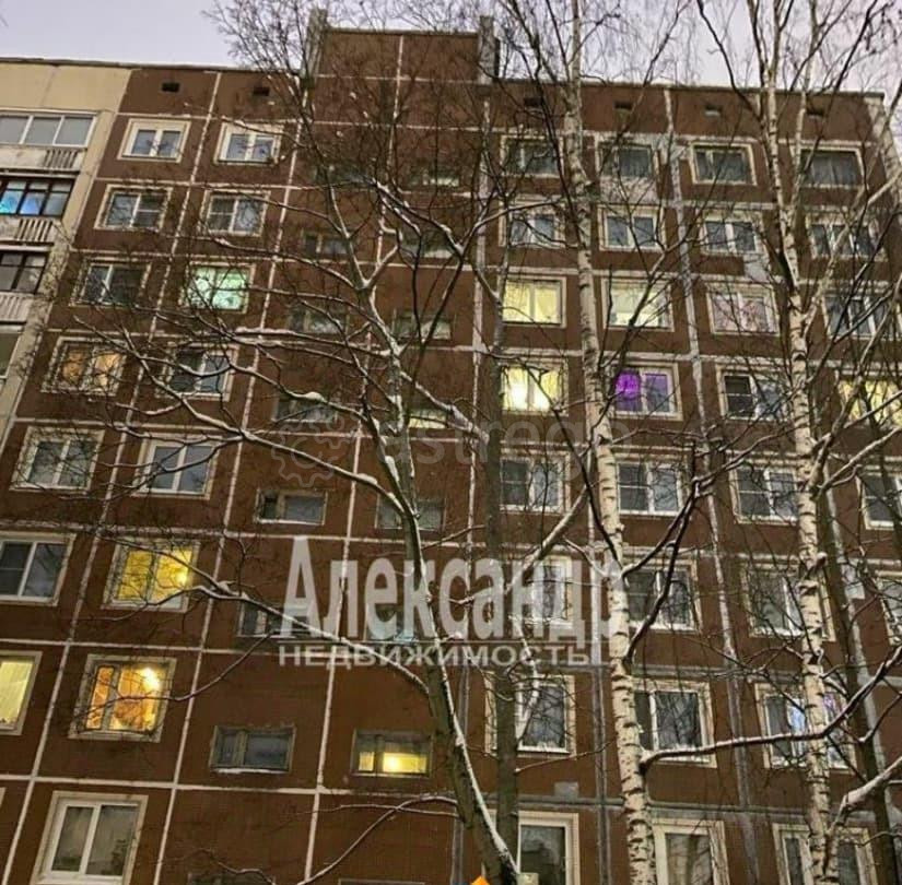 Комната, 10.7 м2, 1/9 эт. Санкт-Петербург - изображение 6