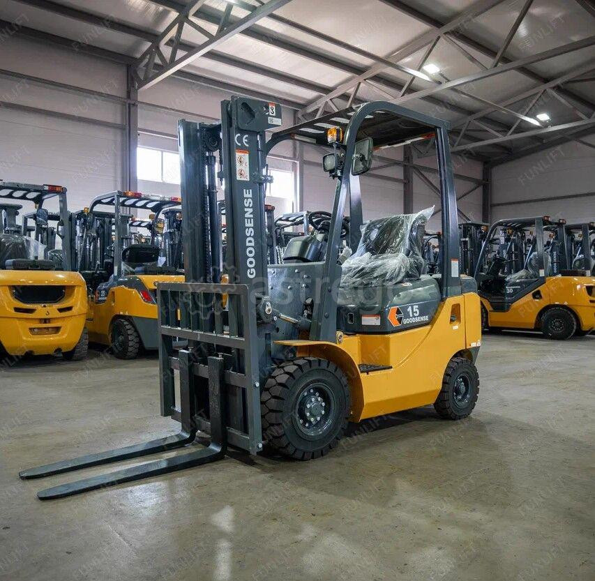 Погрузчик дизельный вилочный Goodsense FD15 Электросталь - изображение 1