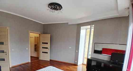 2-комн. квартира, 80 м2, 5/9 эт. Барнаул
